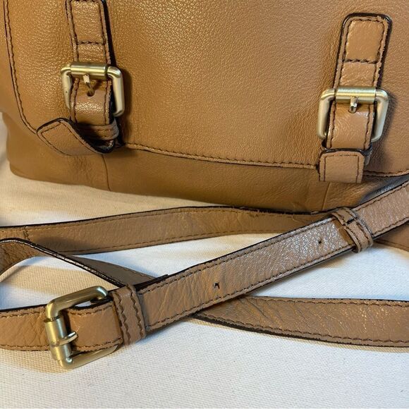 Boden Tan Leather Crossbody shoulder Bag - Picture 5 of 15